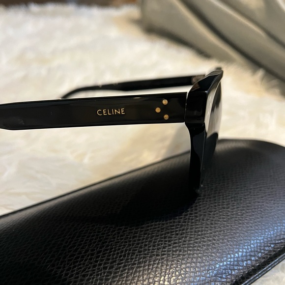 Brand new Celine sunglasses CL40102F - Picture 2 of 4